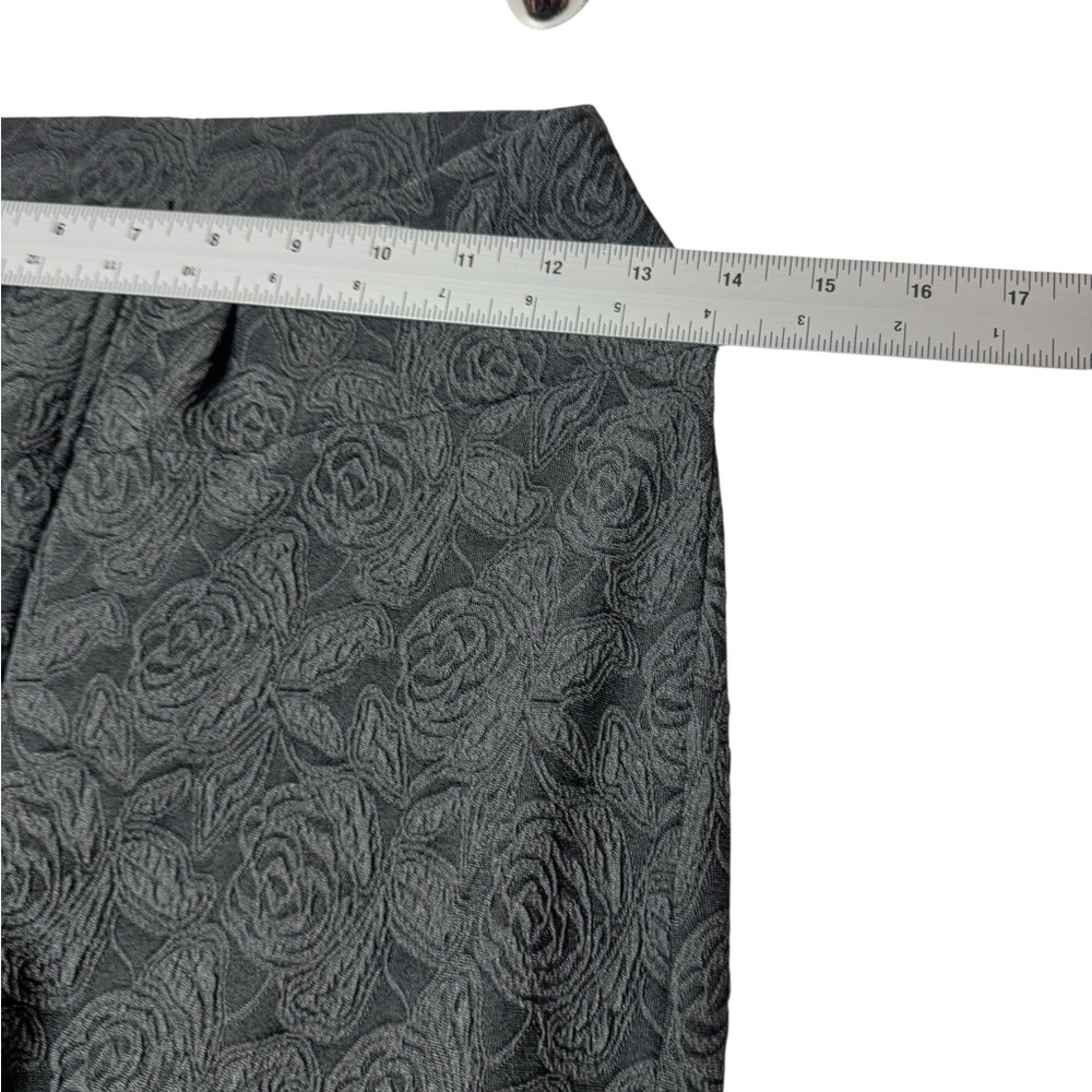 Black Floral-Textured Women's Slim Pants - Picture 3 of 5